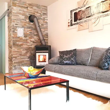 Apartment Zum Wohlfuehlen *